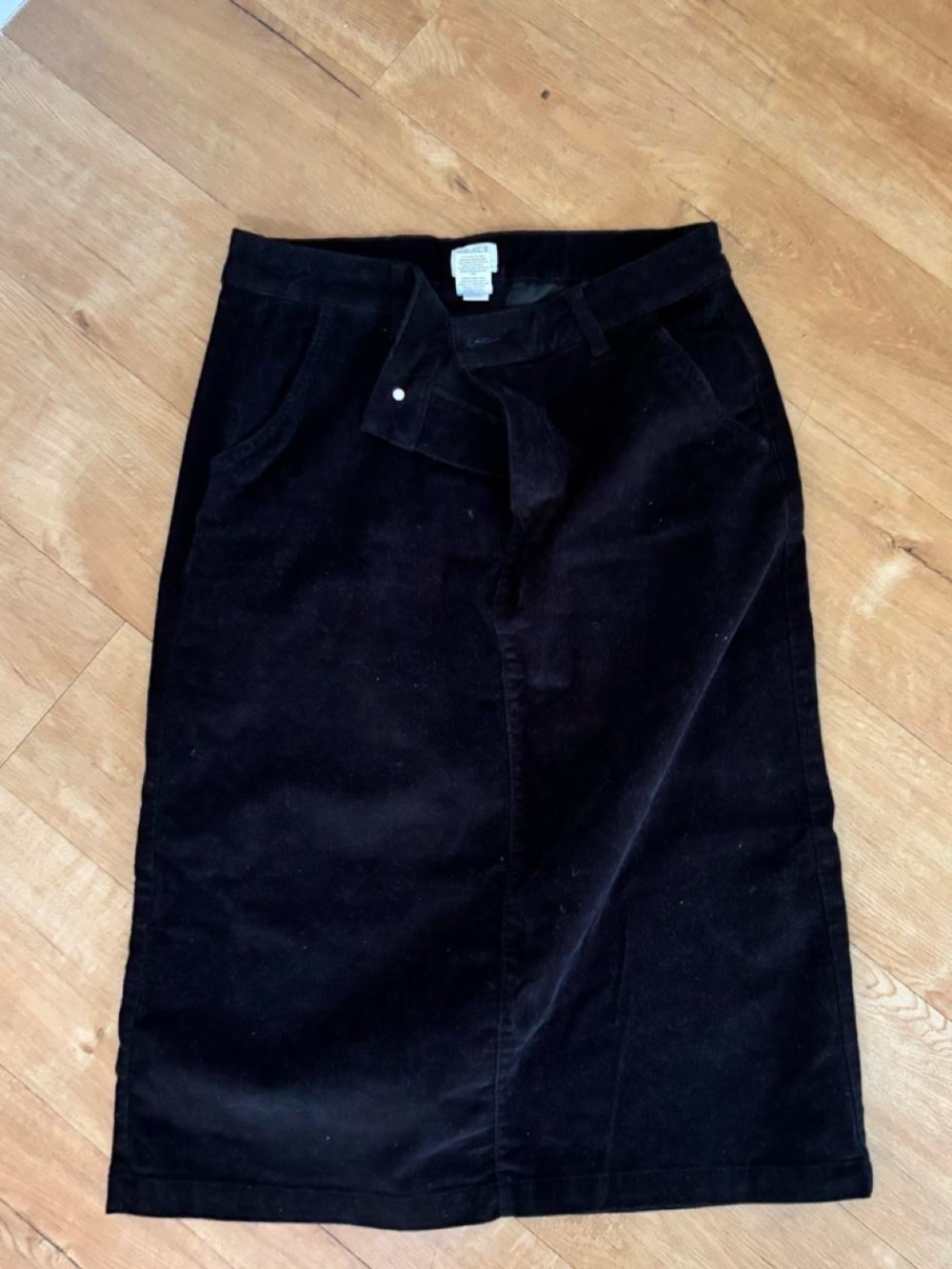 Time and Tru Black Corduroy Pencil Skirt